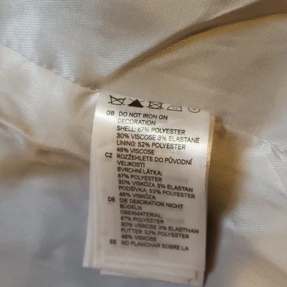 H & M Slightly Cropped Blazer with metallic beading detail - Picture 7 of 10